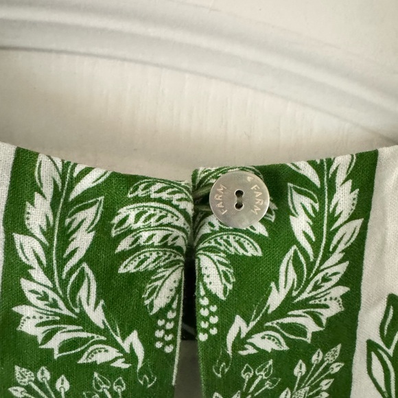 FARM Rio Green Botanical Crop Top NWT - Picture 7 of 8